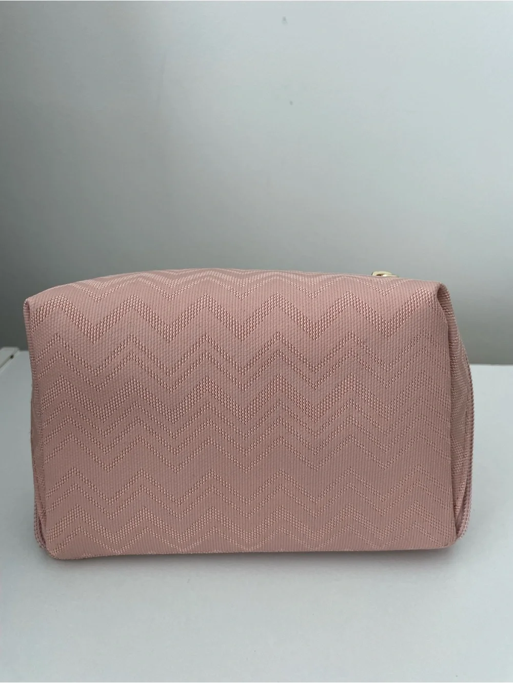MISSONI x Delta toiletry/travel case. Pink Chevron detail. NWT!